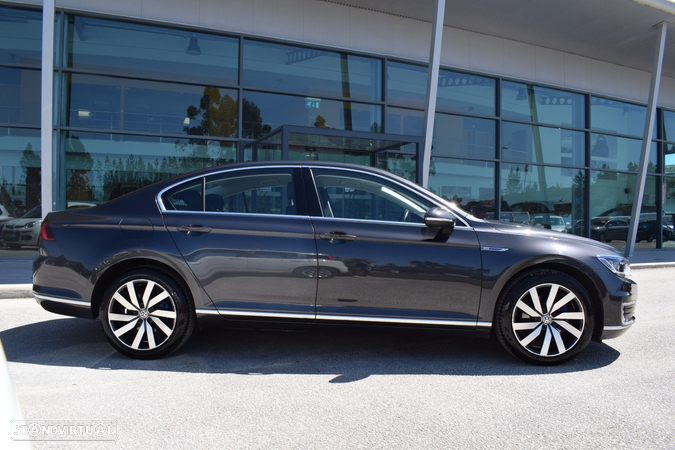 VW Passat 1.4 TSI GTE Plug-in - 16