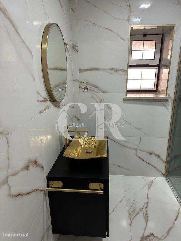 Casa muito original a cerca de 15km de Ferreira do Zêzere.-31