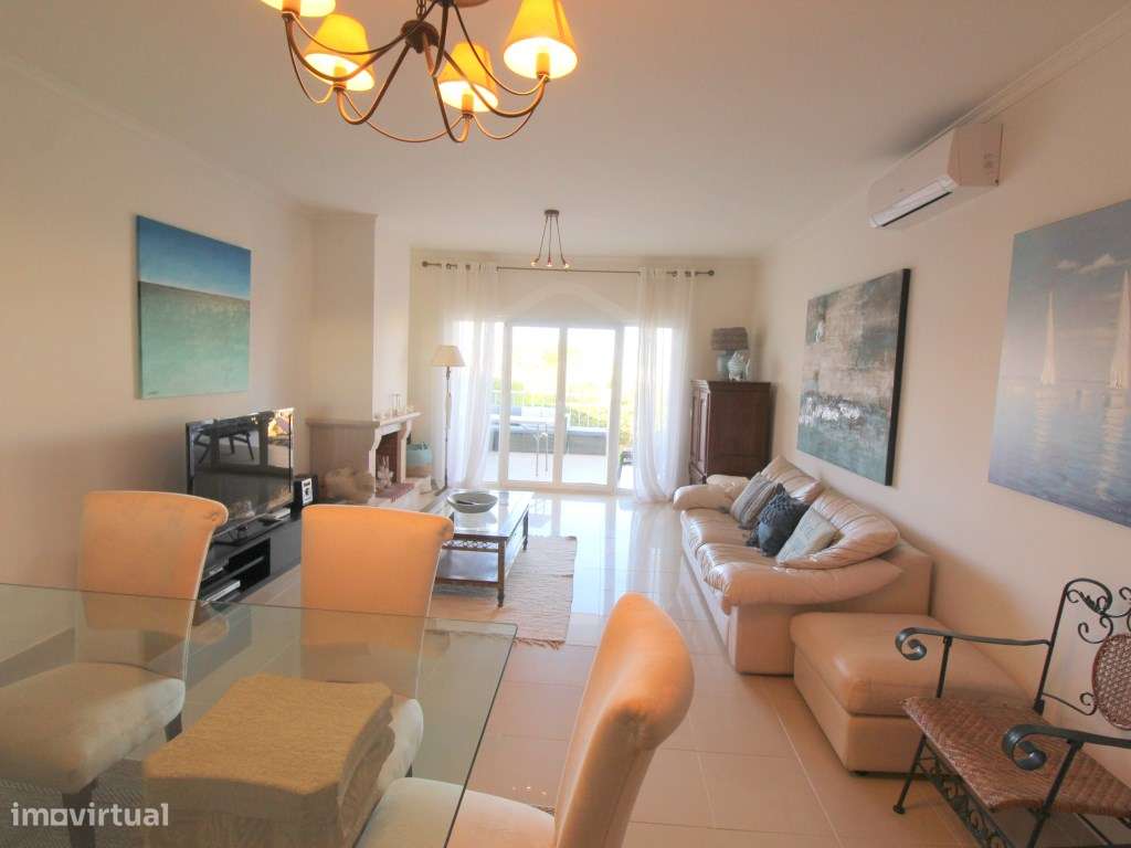 Moradia T2+2 em banda, Vale de Parra, Guia, Albufeira, Algarve - Grande imagem: 5/47