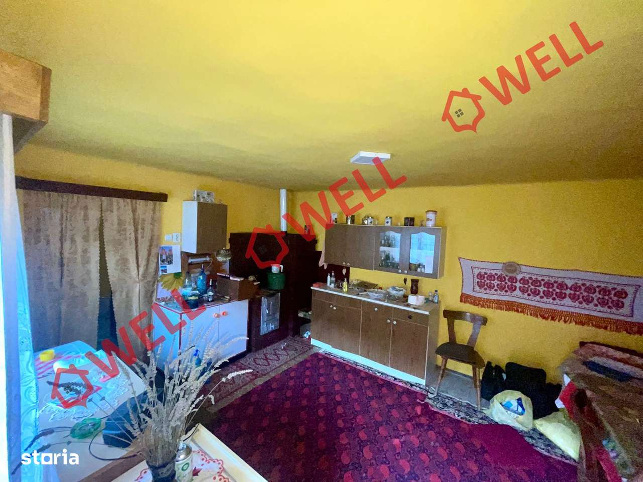 Casă familială de vânzare în Turia, necesită renovare - Imagine principală: 4/15