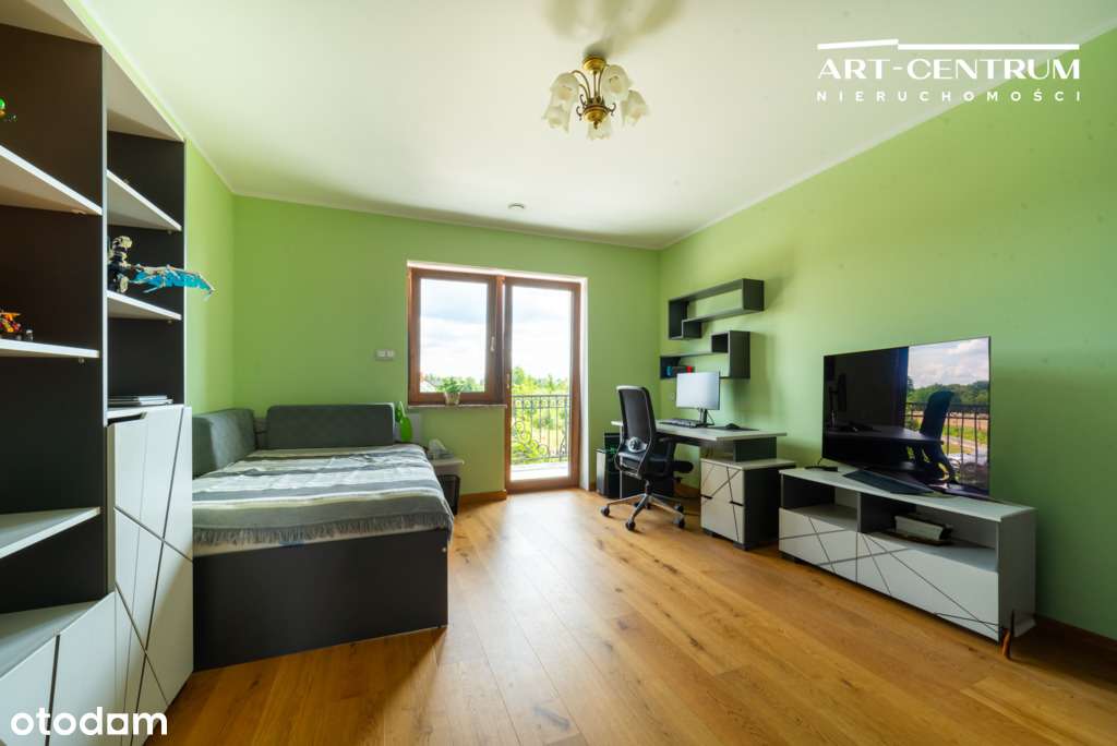 Rezydencja w otoczeniu zieleni-11