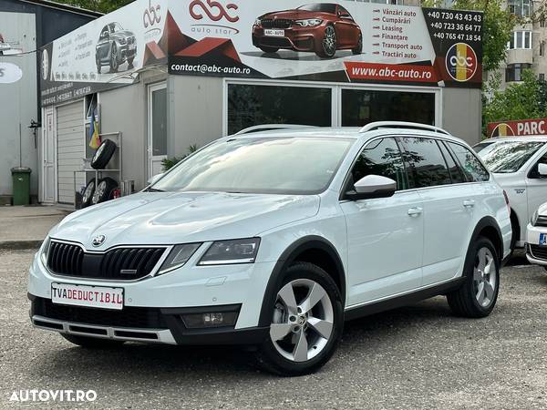 Skoda Octavia Combi 2.0 TDI 4x4 DSG Scout - 2