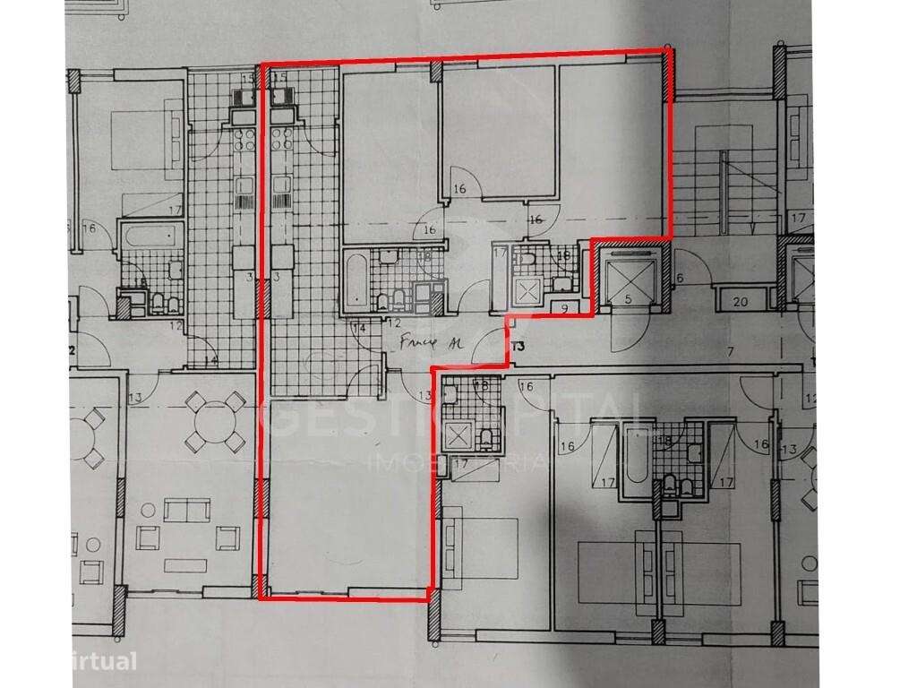 Apartamento T3 com lugar de garagem no centro do Marco de Canaveses-21