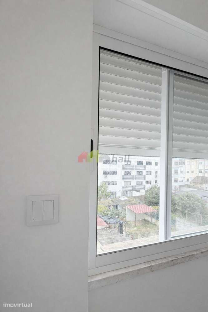 Apartamento T4 totalmente remodelado | Av. Afonso Henriques – Barreiro-12