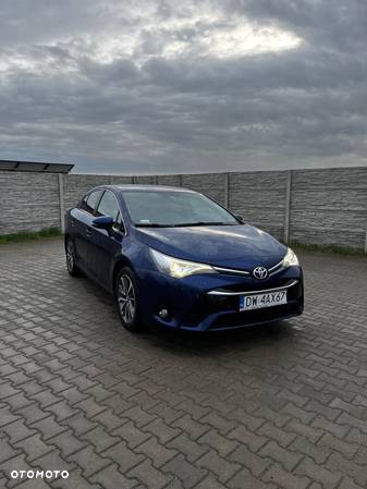 Toyota Avensis 1.8 Prestige - 8