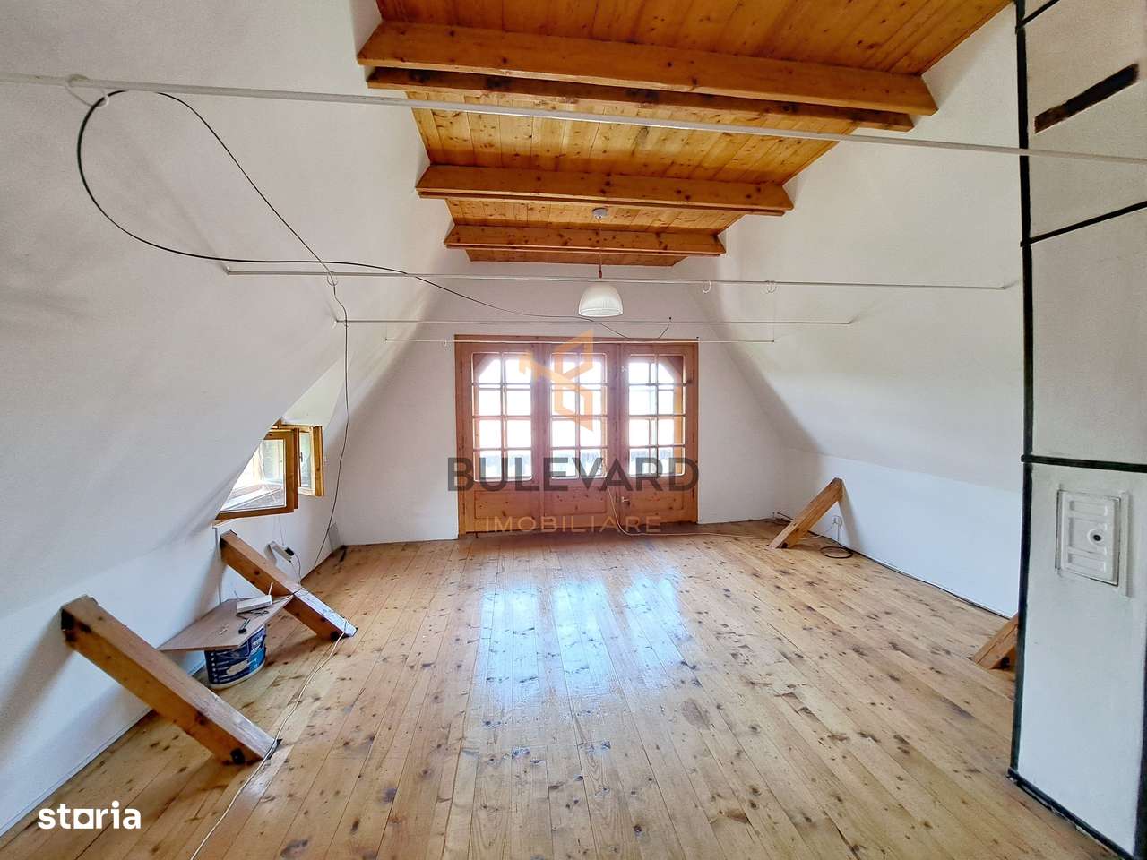 Casa individuala + teren 947 mp - Imagine principală: 4/19