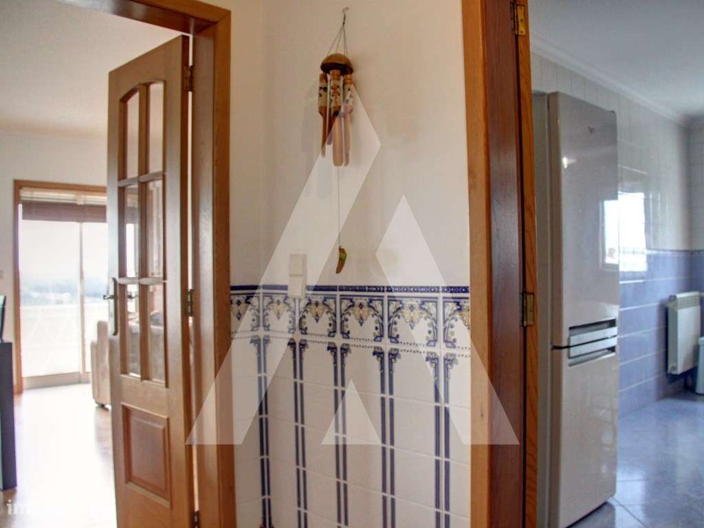 Apartamento T3 Oliveira do bairro-19