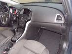 Opel Astra IV 1.6 CDTI Cosmo - 21