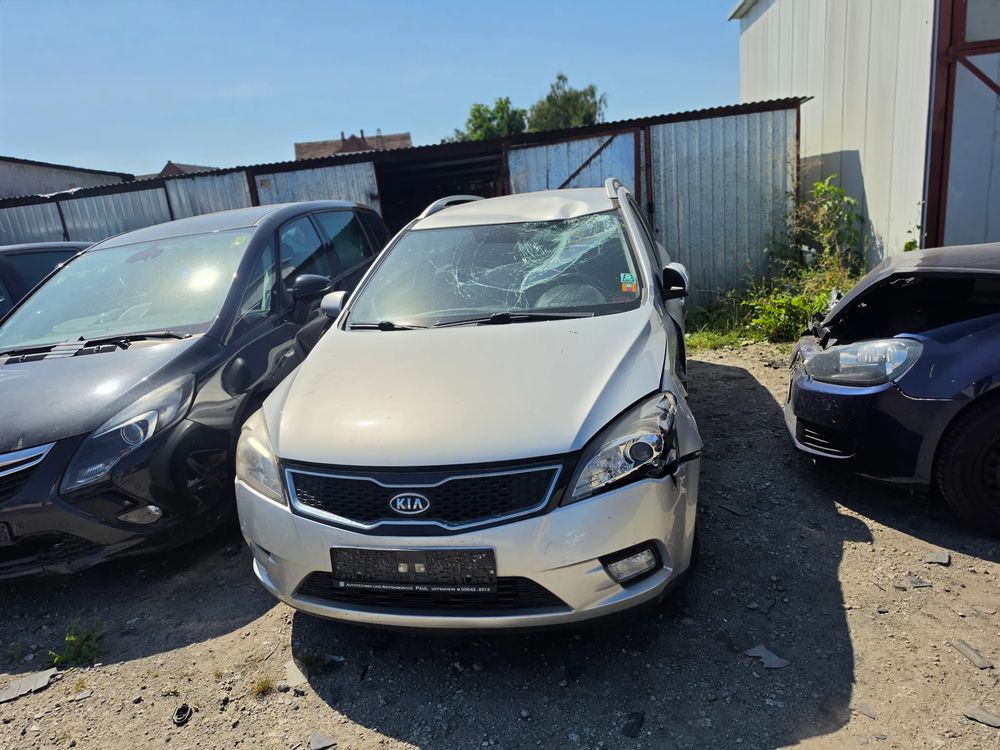 Kia Ceed I (2006-2012) 1.4 CVVT Attract 2012