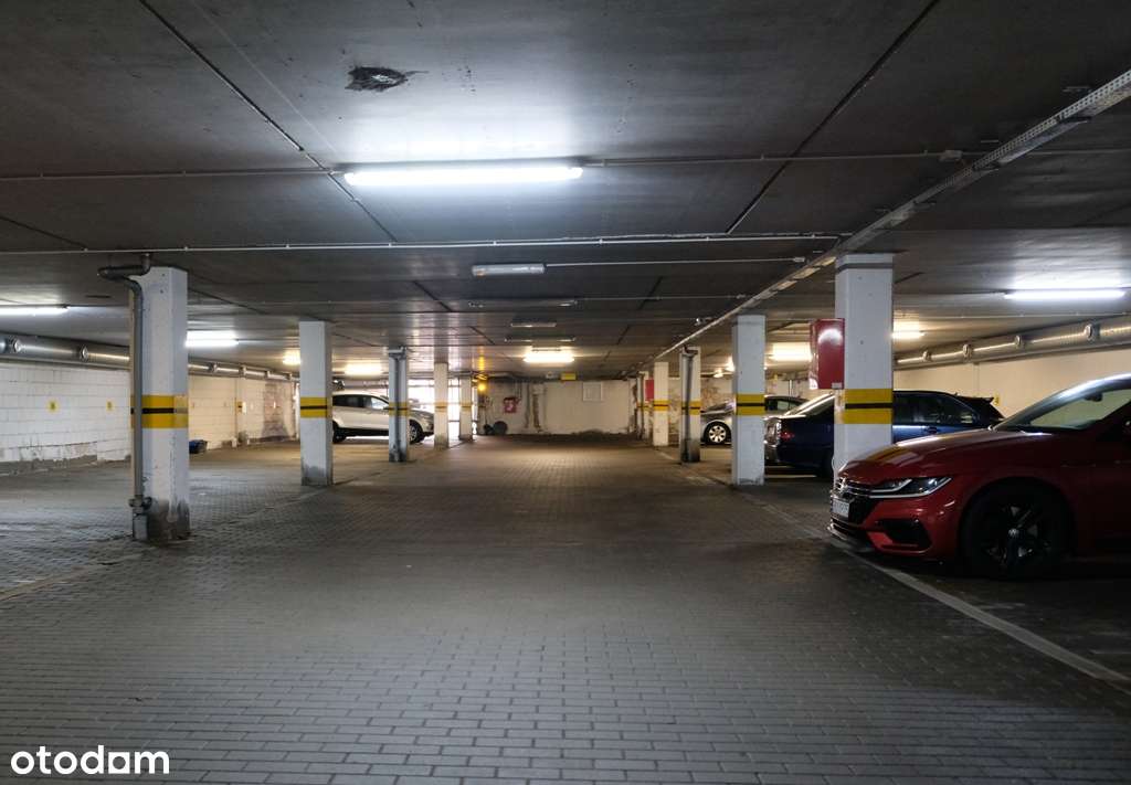 Sprzedam miejsce postojowe w garaży podziemnym-3
