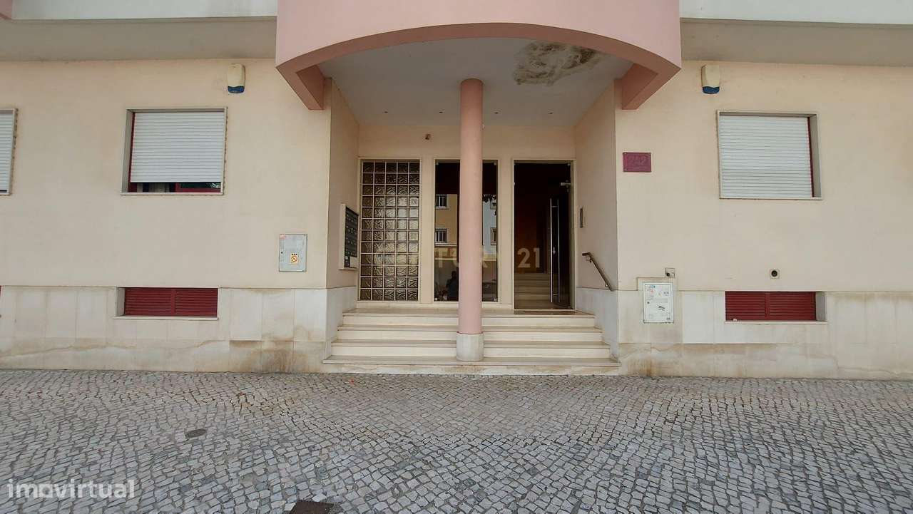 T5 Duplex em Alcochete | Vista Rio | Terraço Panorâmico-34