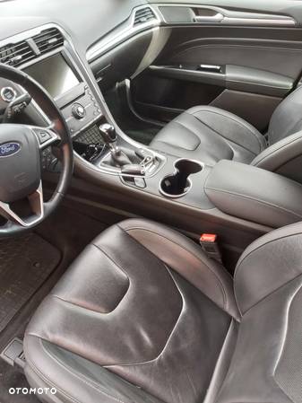 Ford Mondeo 2.0 TDCi Titanium - 14