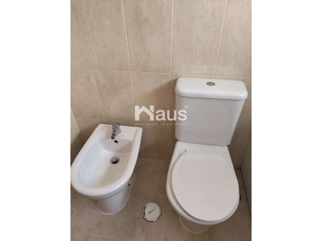 T3 com parqueamento e arrecadação-27