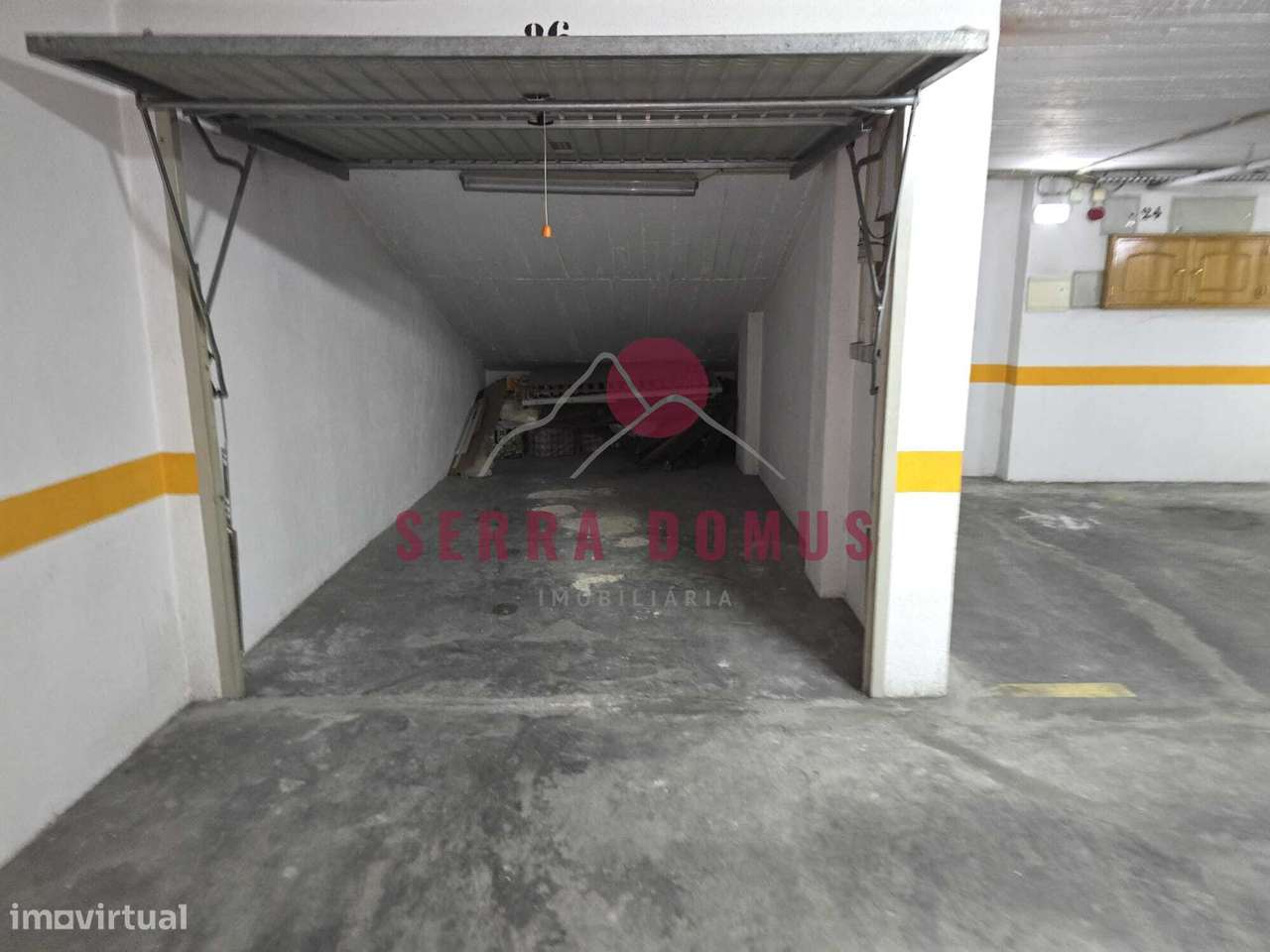 Conjunto de DUAS GARAGENS (cada uma 15 m²) em Agualva - Cacém (2 po... - Grande imagem: 4/13