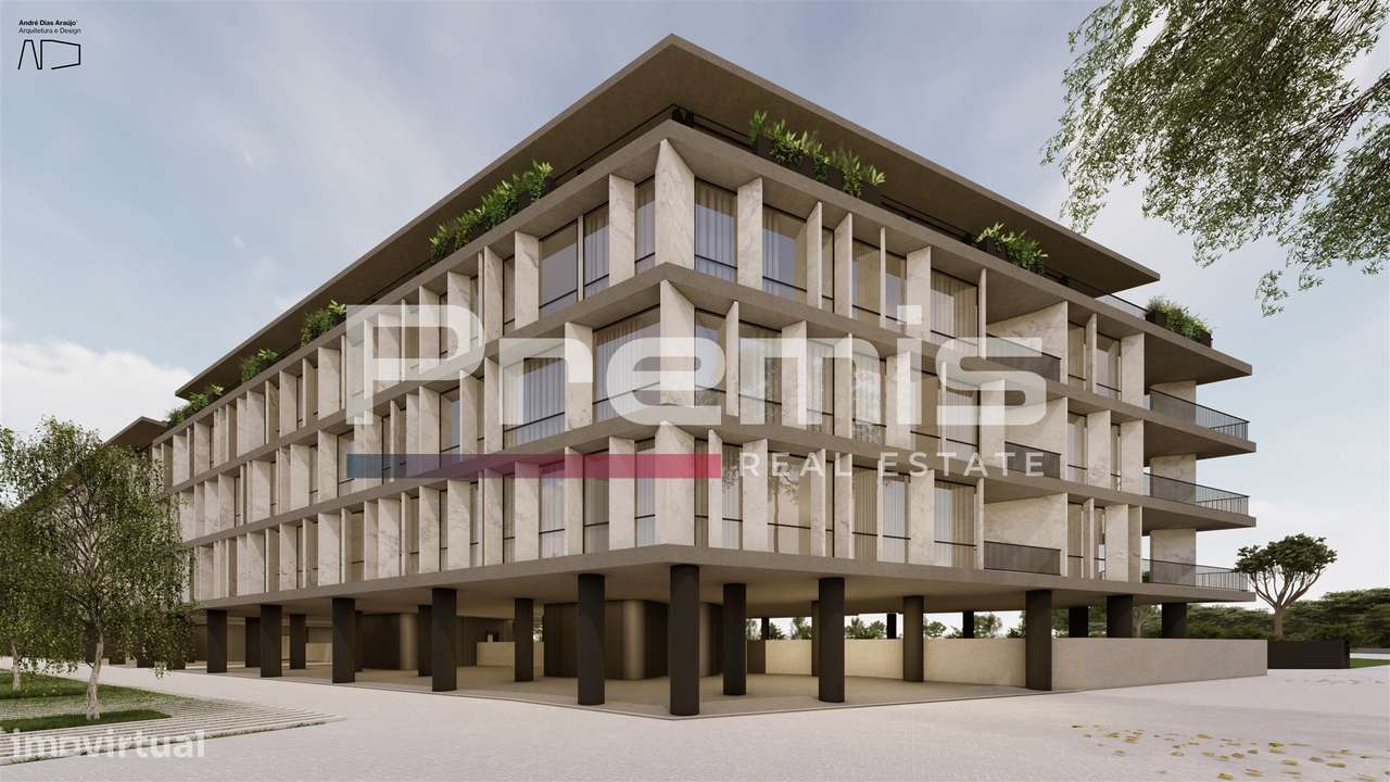 Penthouse T4 de Luxo na 1ª Linha de Mar – Vistas Panorâmicas Rio e Mar-40