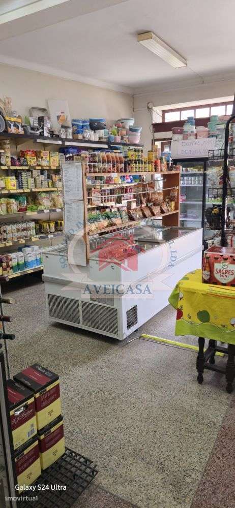 ESPAÇO DE MINIMERCADO COM NEGÍCIO ATIVO-8