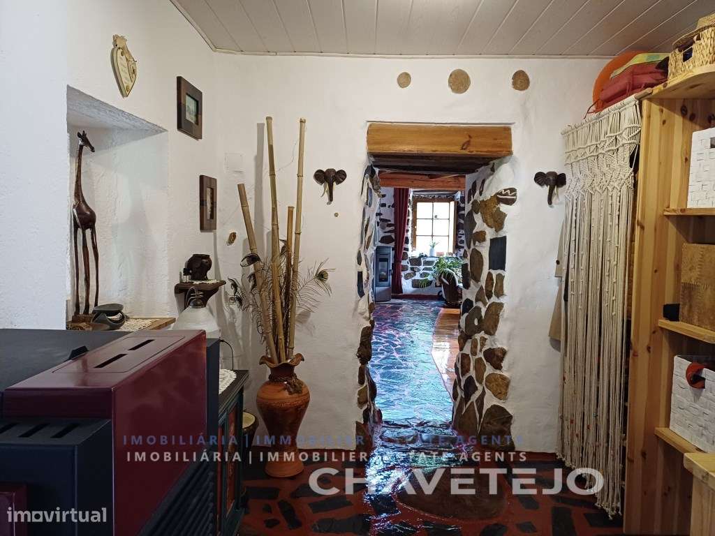 Charmosa casa de campo com 2 quartos, uma casa de banho, sala, cozi...-13
