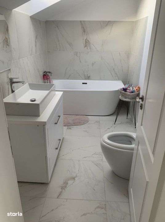 Casa individuala in cartierul Terra, 191 mp, 531 teren, ultra lux, Zon - Imagine principală: 2/8