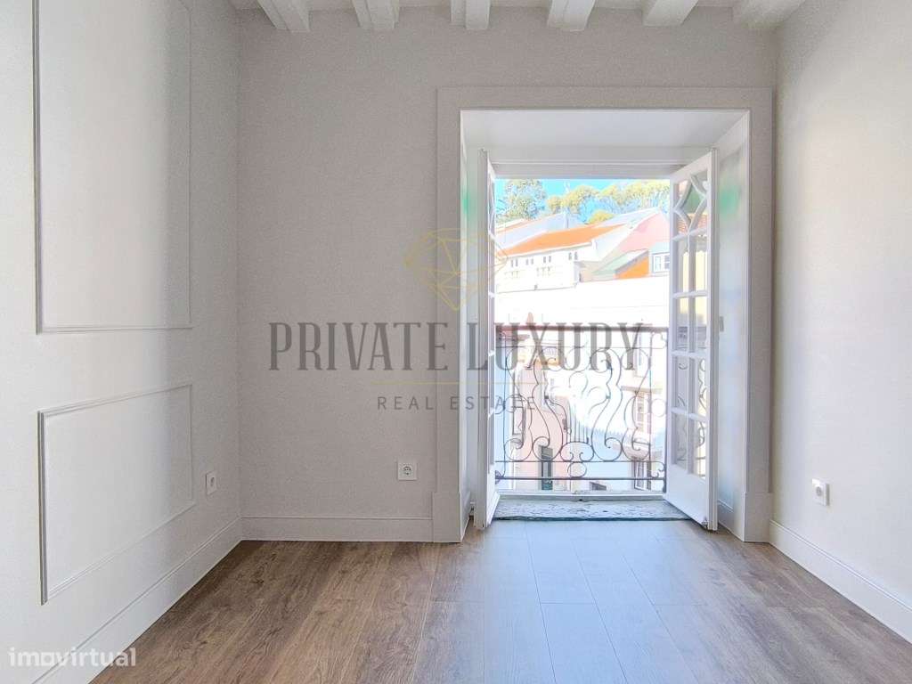 T3 Duplex Novo com Terraço junto à Praça da Alegria | Lisboa-14