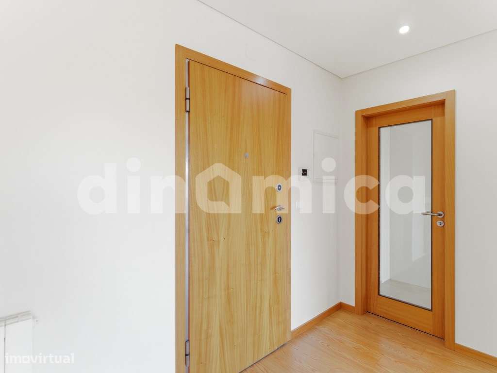 Oportunidade! T2 Póvoa de Varzim a 300m da praia !!-5