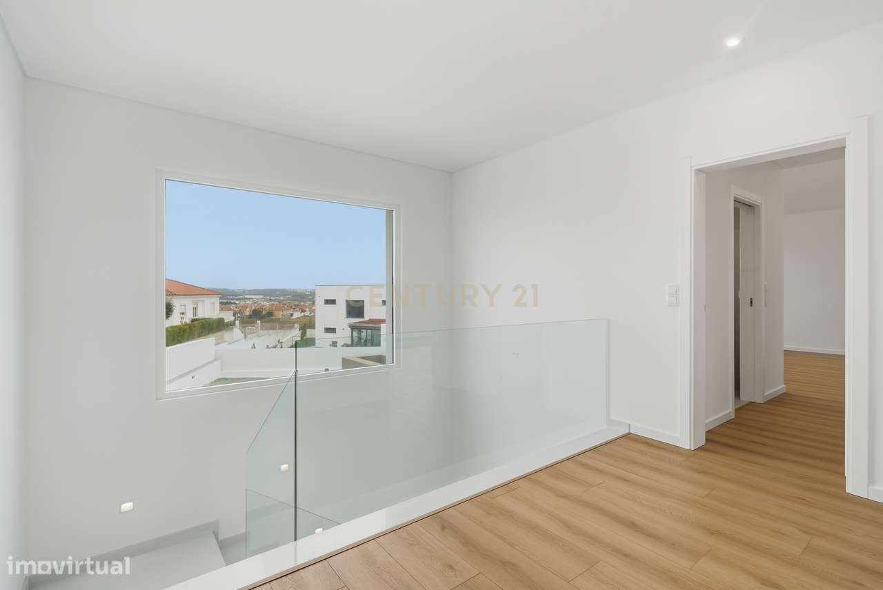 Luxuosa Moradia T4 com Vista Mar em Silveira, Torres Vedras-20