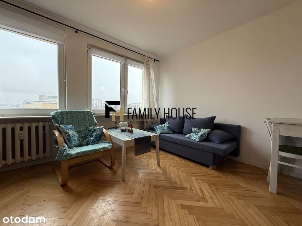 Dwupokojowe mieszkanie z balkonem blisko centrum - Pełny obrazek: 1/10