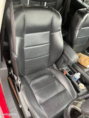 Interior din piele neagra pentru Jeep Compass 2012. - 4