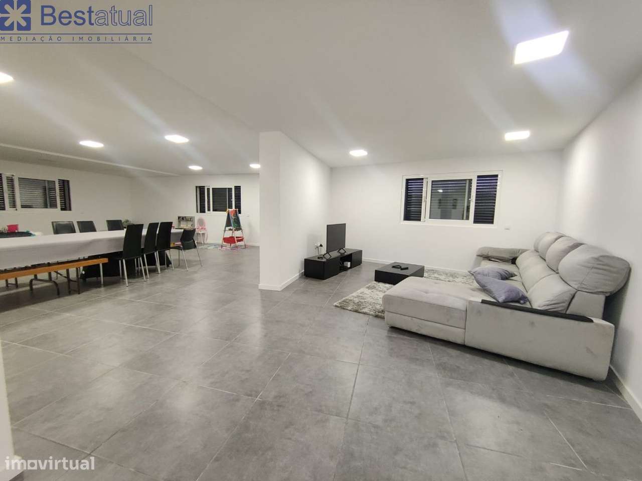 Moradia T 3 -4 frentes- de Luxo c/Piscina - Sande São Lourenço-48