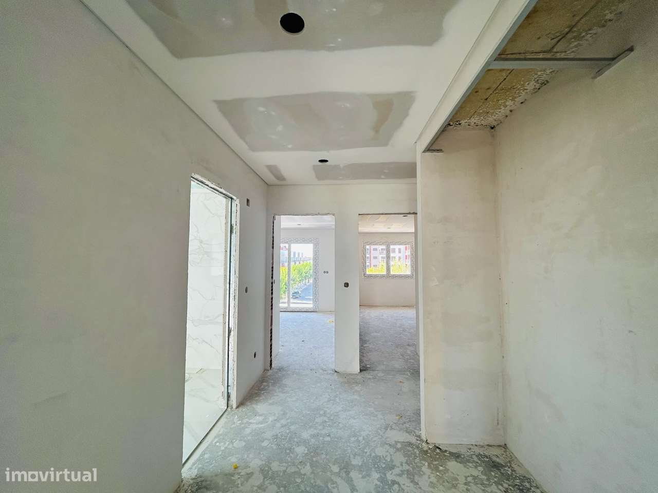 APARTAMENTO T3 PARA ENTREGA ATÉ DEZEMBRO DE 2026 C/BOX-9