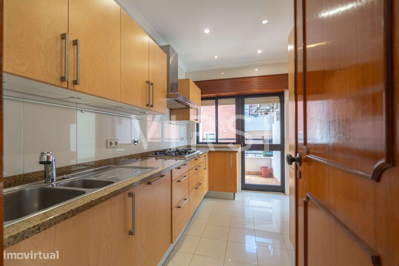 Apartamento T3 duplex c/ garagem em Coimbra - Celas-13