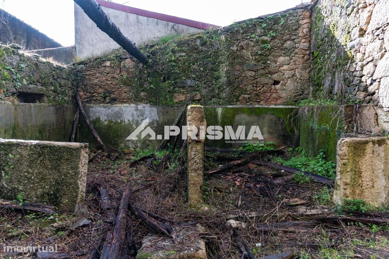 Moradia em Pedra para venda em Lousa, Castelo Branco - Grande imagem: 4/22