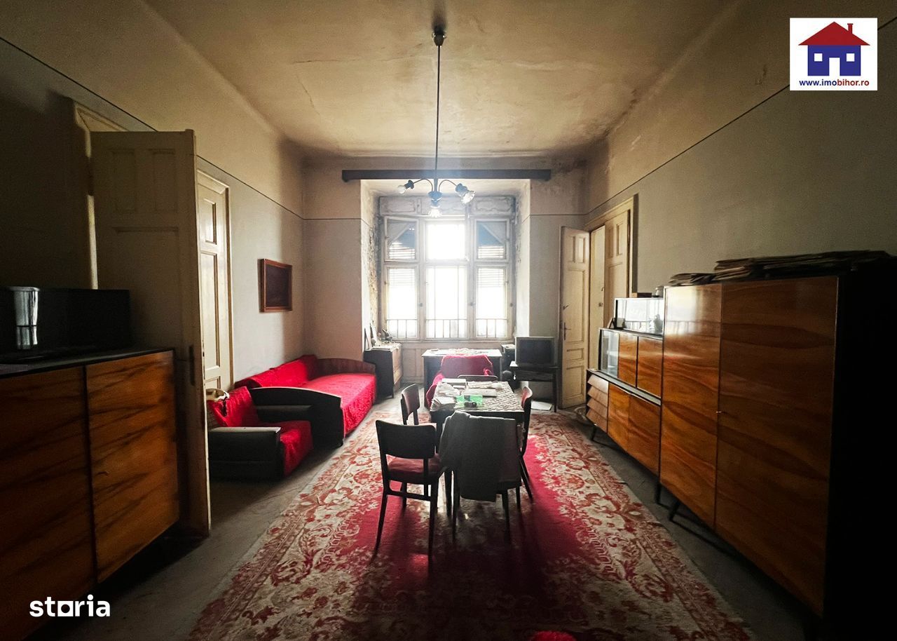 Apartament cu 3 camere intr-o cladire istorica langa parcul Balcescu