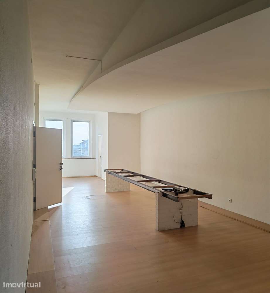 Predio com 3 pisos + sótão - Bonfim - Grande imagem: 5/20