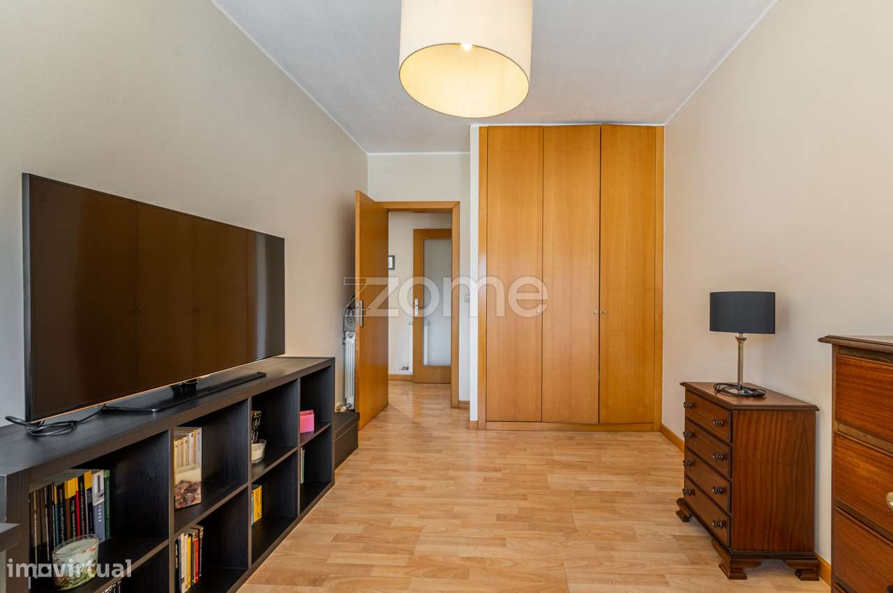 Apartamento T3 em  Matosinhos Sul-16