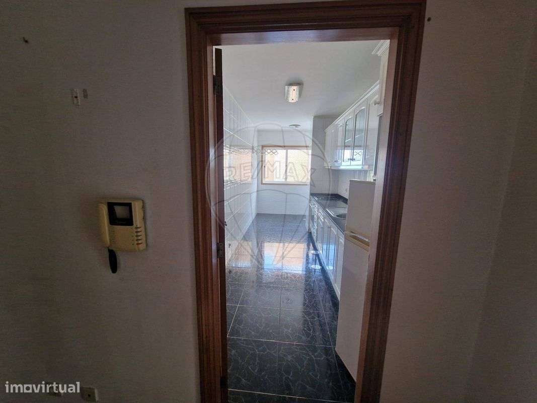 Apartamento T1 para venda - Grande imagem: 4/13