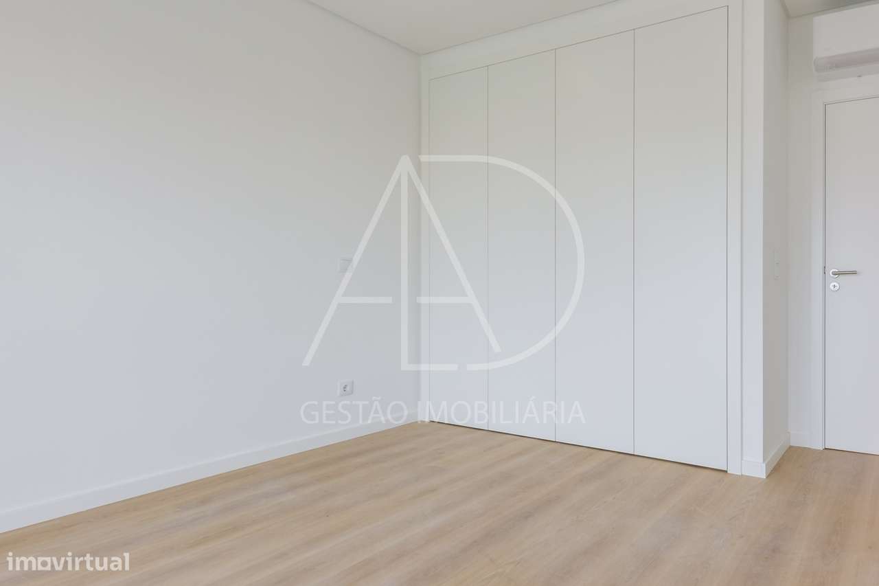 Moradia T3 Premium, Nova,  em Fernão Ferro-20