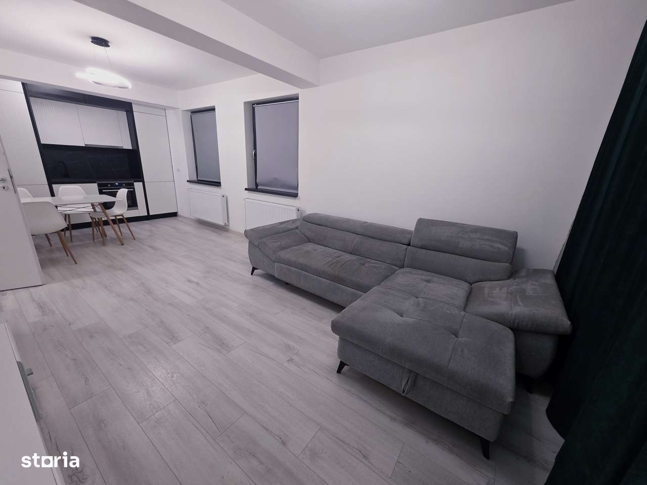 Inchiruez 2 camere Coresi Platinum.cu parcare subterana - Imagine principală: 4/9