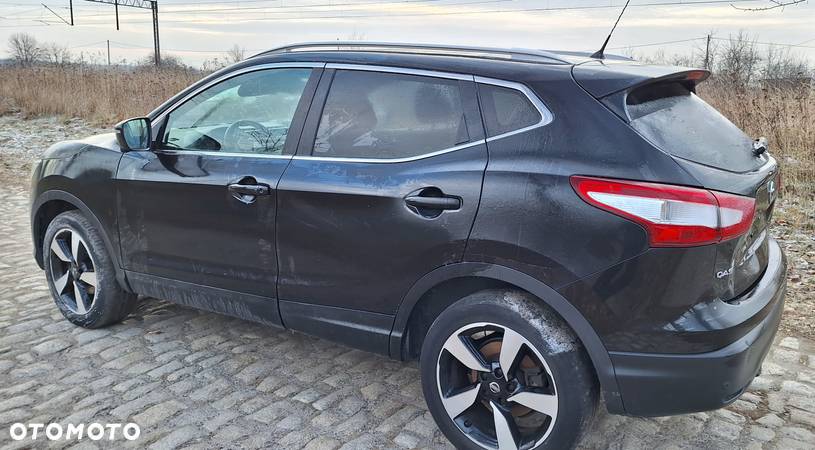 Nissan Qashqai 1.5 dCi N-Connecta - 8