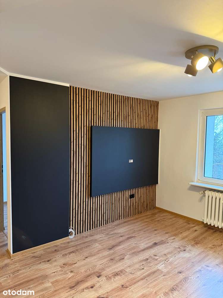 2 pokojowe mieszkanie z balkonem-1 piętro-po remoncie-Centrum miasta - Pełny obrazek: 5/9