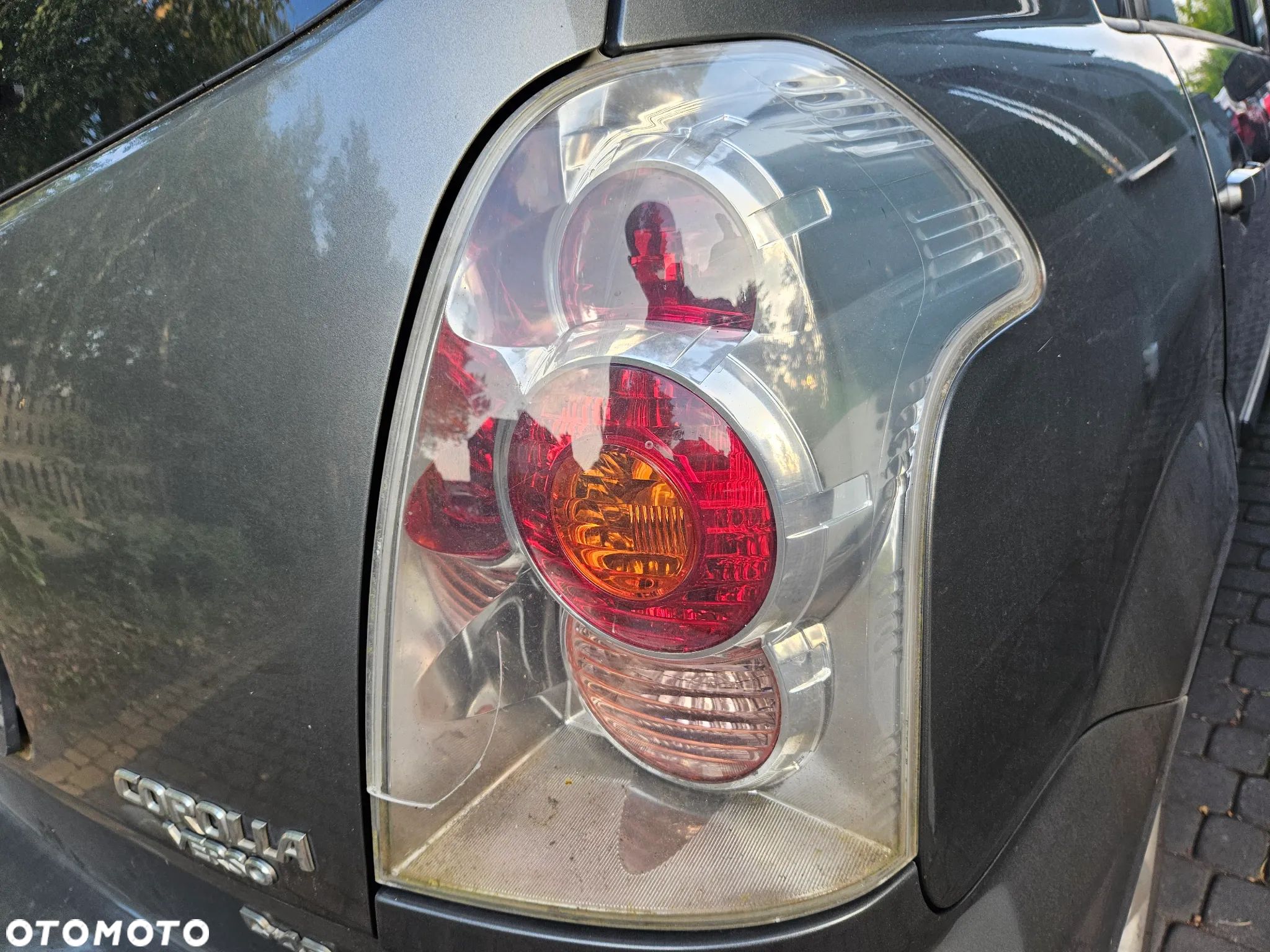 Toyota Corolla Verso lift   lampa tył tylna prawa - 1