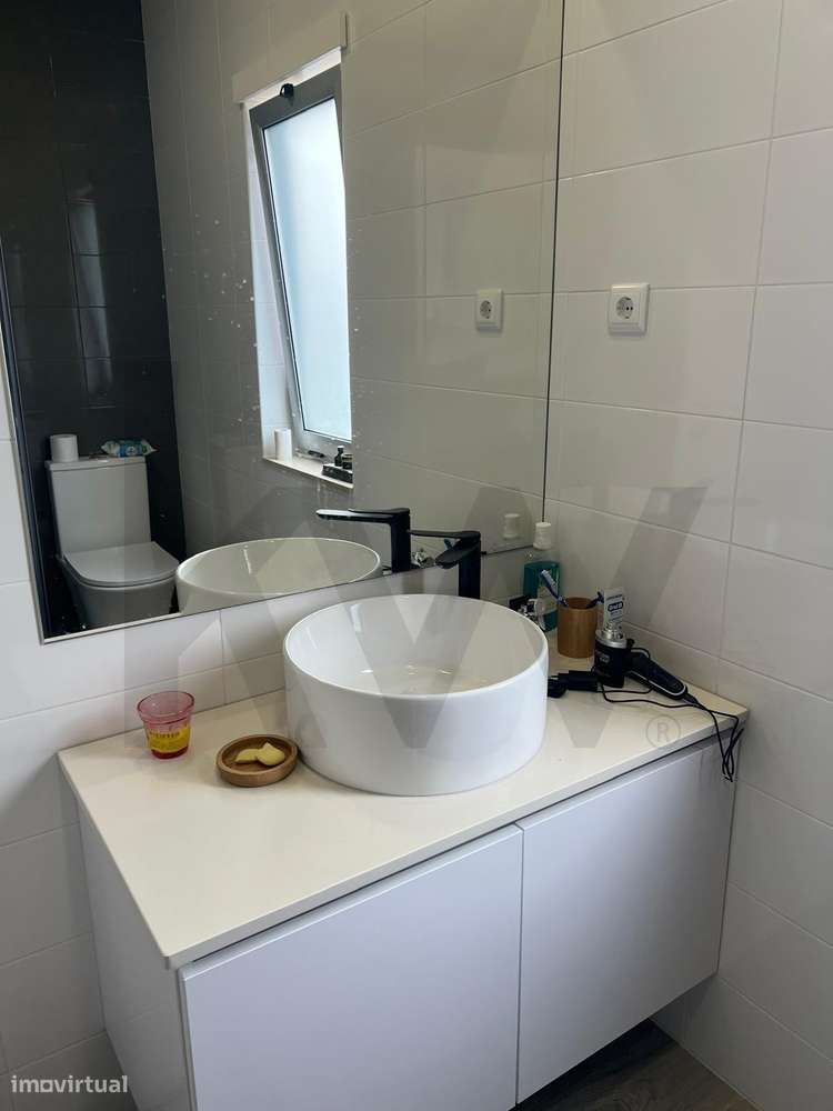 Venda moradiia T3 com terreno de 11.520m2, Isolada com piscina em A-23