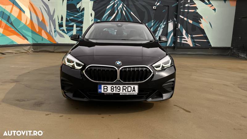 BMW Seria 2 218i - 3