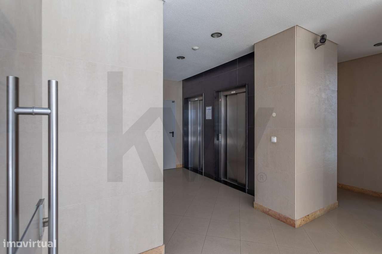 T3 com duas suites e dois lugares de garagem (Box) | Terraços do Marqu-46