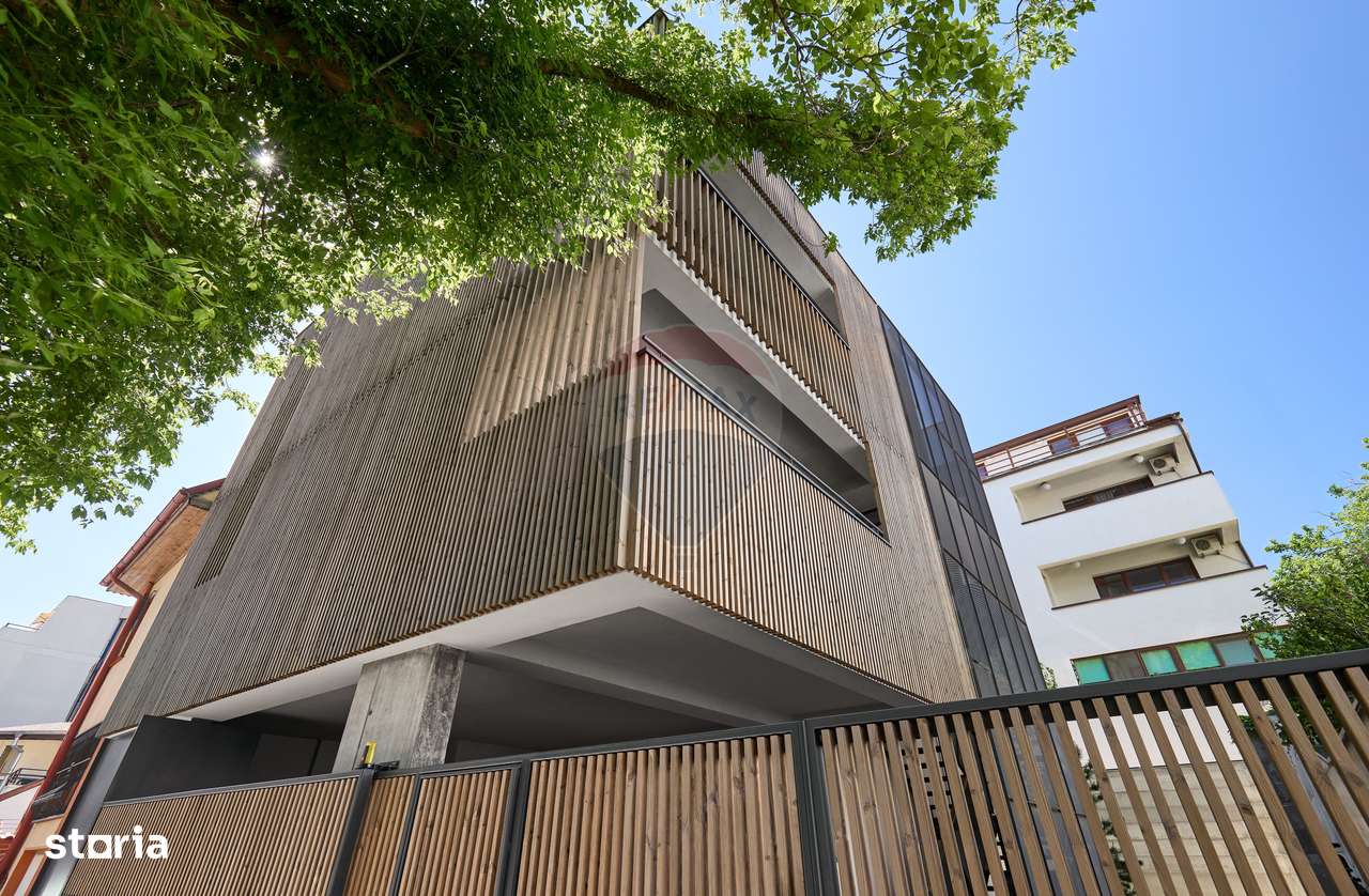 Duplex 4 camere, curte proprie, 2 parcari, Floreasca -Dorobanti