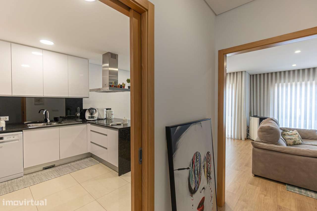 Moradia T3 em Lousada | Terraço e Garagem-34