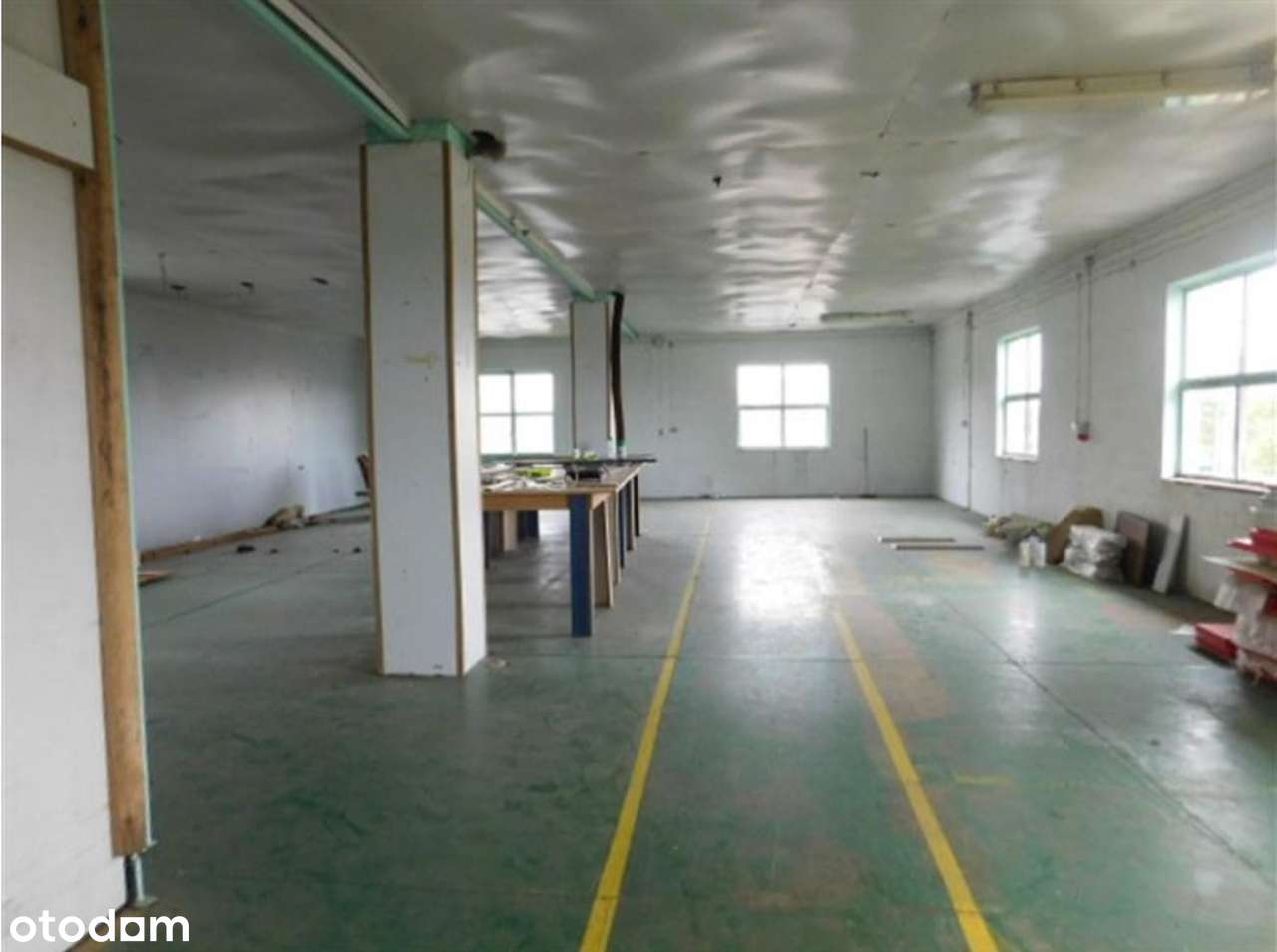 Budynki magazynowo- produkcyjne (3 szt.) na działce 3922m2 LICYTACJA-3