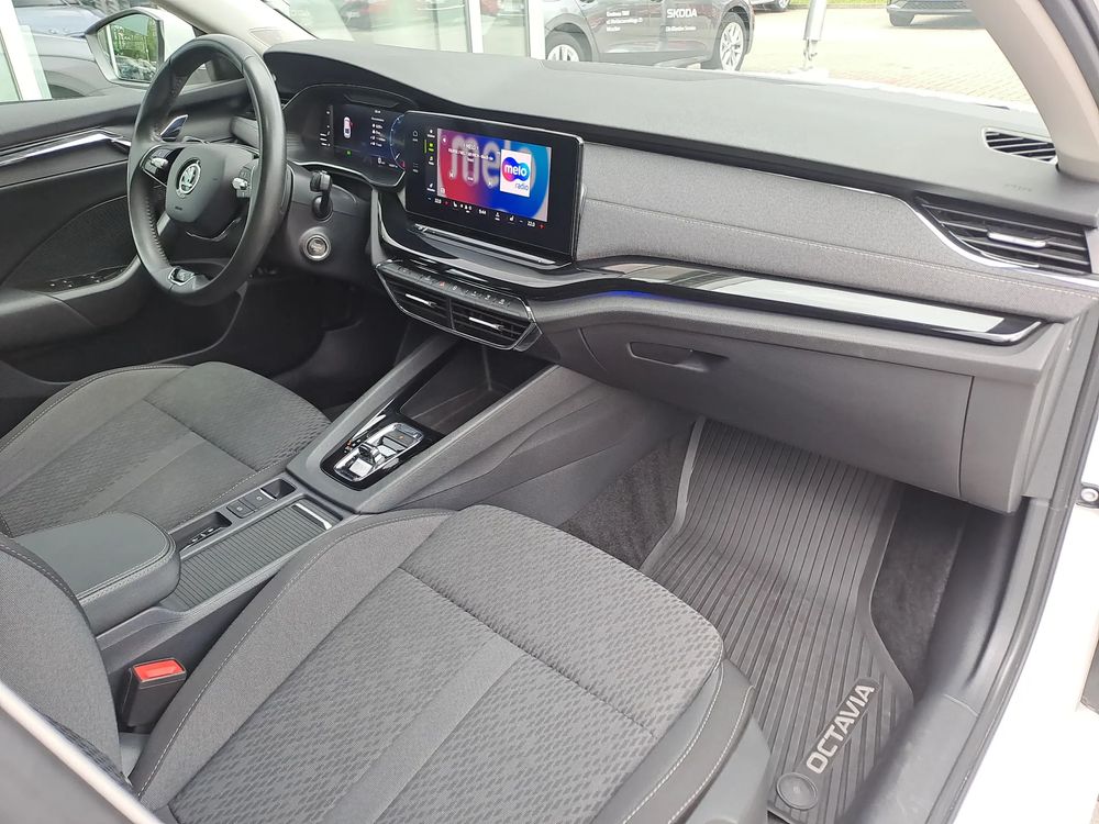 SKODA OCTAVIA Style Virtual ACC Matrix 1,5eTSI 150KM Serwis ASO Salon PL VAT23%