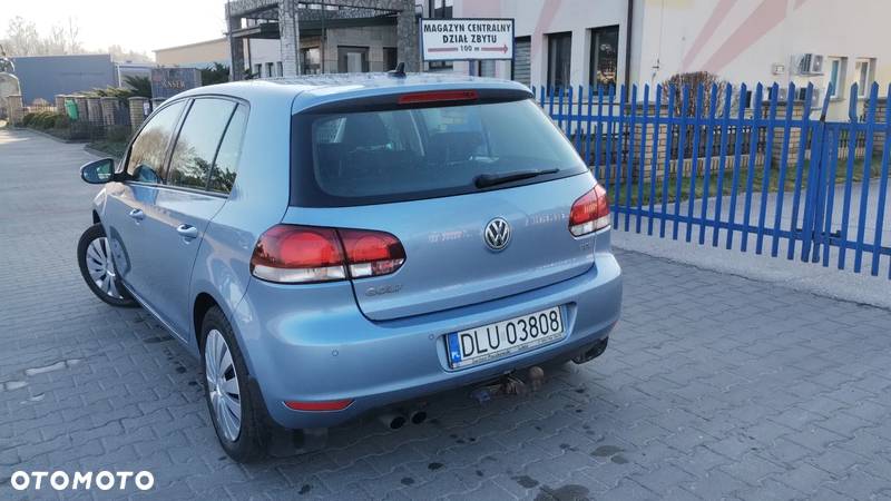 Volkswagen Golf - 5