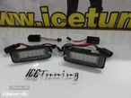 Suporte De Lampada De Matricula Com Led Branco Seat Altea, Altea XL, Exeo, Exeo ST, Ibiza 6J, Leon 1P, Bentley Continental Flying, GT, GT speed, GTC speed, Porsche Carrera GT, 911 Carrera 996, 997, GT2, GT3, 987, Cayene 9PA, Cayman 987C, Boxster, Audi TT,  VW Polo 6N2, 9N,9N3, Beetle, Passat B6, B7, EOS, Golf 4, 5, 6, 7, Lupo, Passat 3C, CC - 17