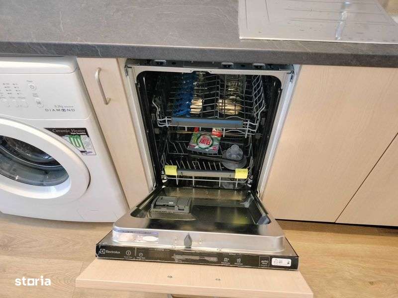 Garsoniera de inchiriat / Mircea Voda - Nerva Traian - Imagine principală: 5/8